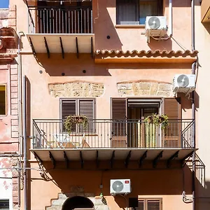 https://tri-re-e-na-regina.sicilyhotelsitaly.net