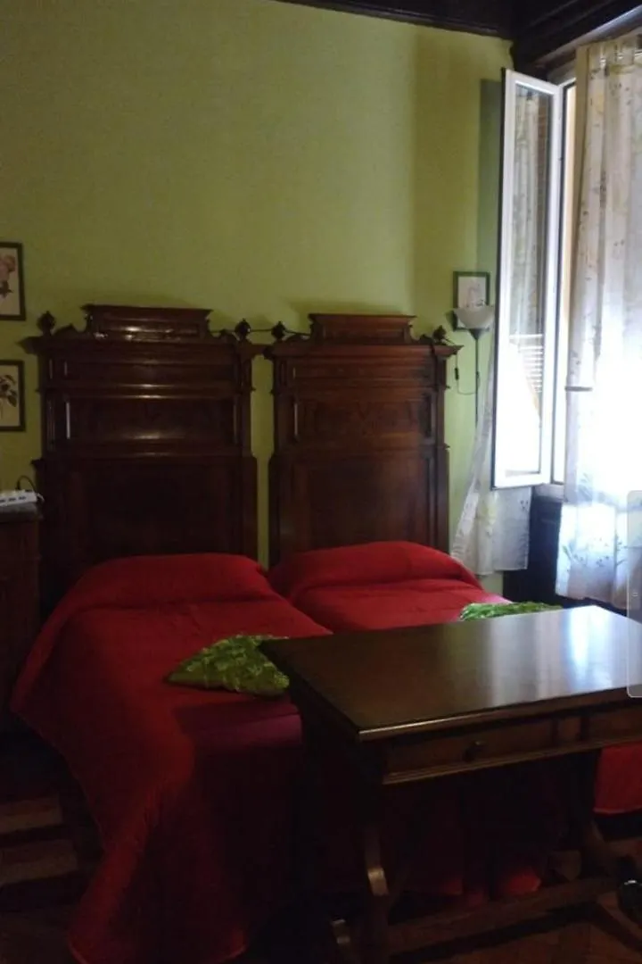 B&B Amarantha Gothica Genoa Bed & Breakfast